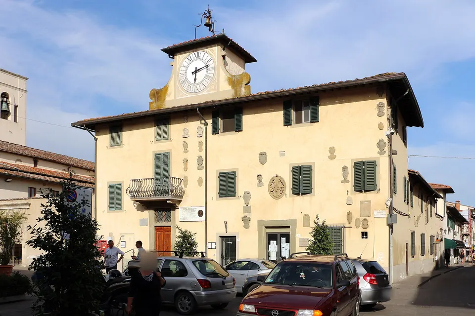 Campi Bisenzio, scomparsa una donna di 66 anni: appello per il ritrovamento