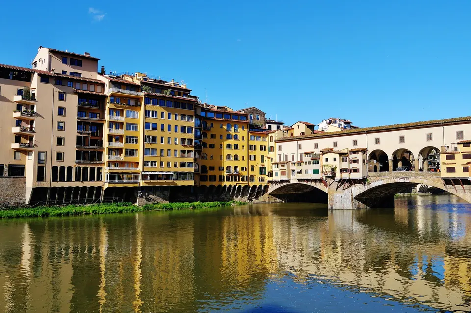 Firenze, al Chiasso Perduto la mostra sull'Arno di Cecilia Morgado
