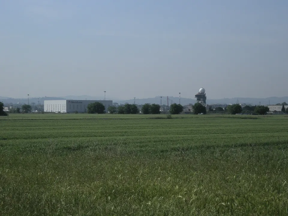 Aeroporto di Firenze, Forza Italia presenta mozione: voto in Consiglio martedì
