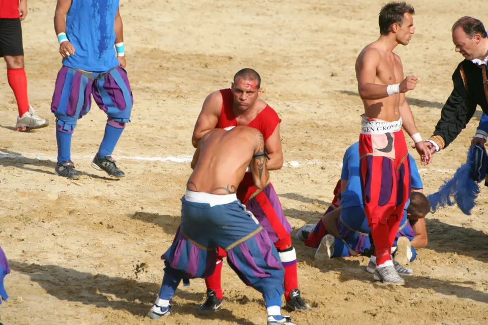 Calcio Storico Fiorentino: come funziona il torneo e dove si gioca a Firenze