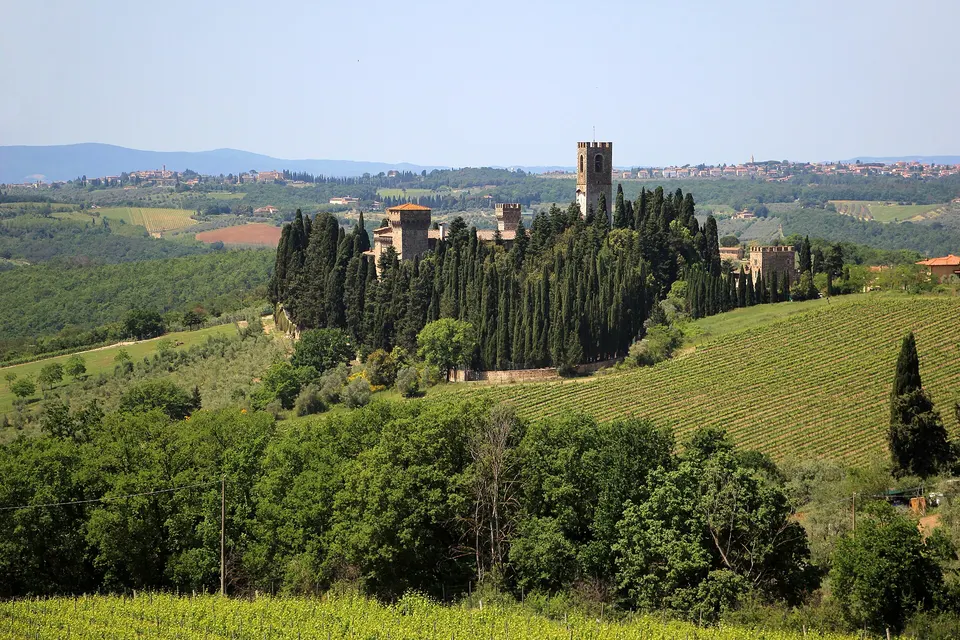 Barberino Tavarnelle: cantine, Strada del Vino e borghi del Chianti Classico