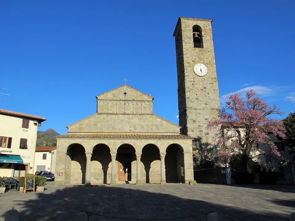 Reggello: cosa vedere tra il centro storico e la Pieve di San Pietro a Cascia
