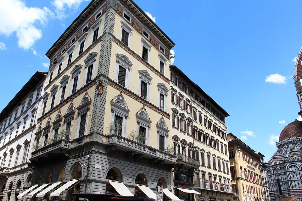 ZTL di Firenze: come funziona, orari, permessi e cosa fare in caso di multa