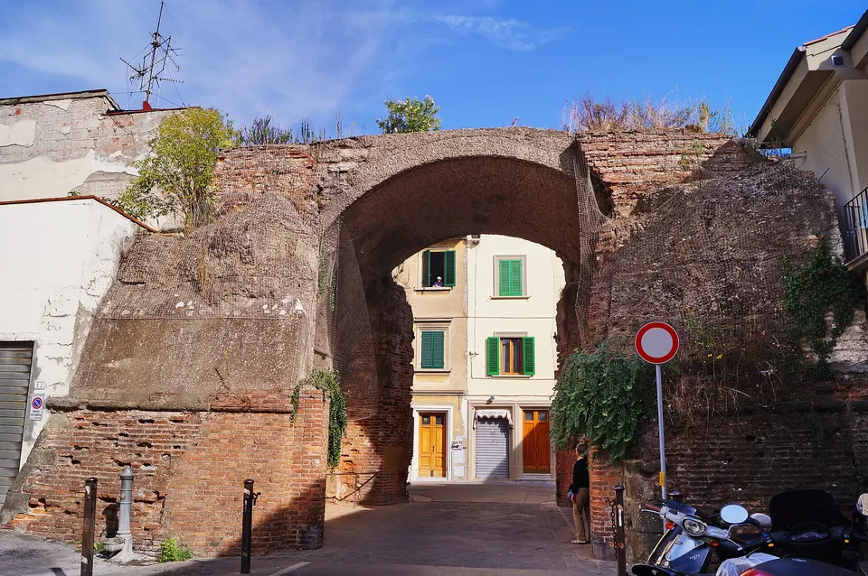 Frodi fiscali ed empoli: sequestro da 2 milioni a un gruppo di imprese