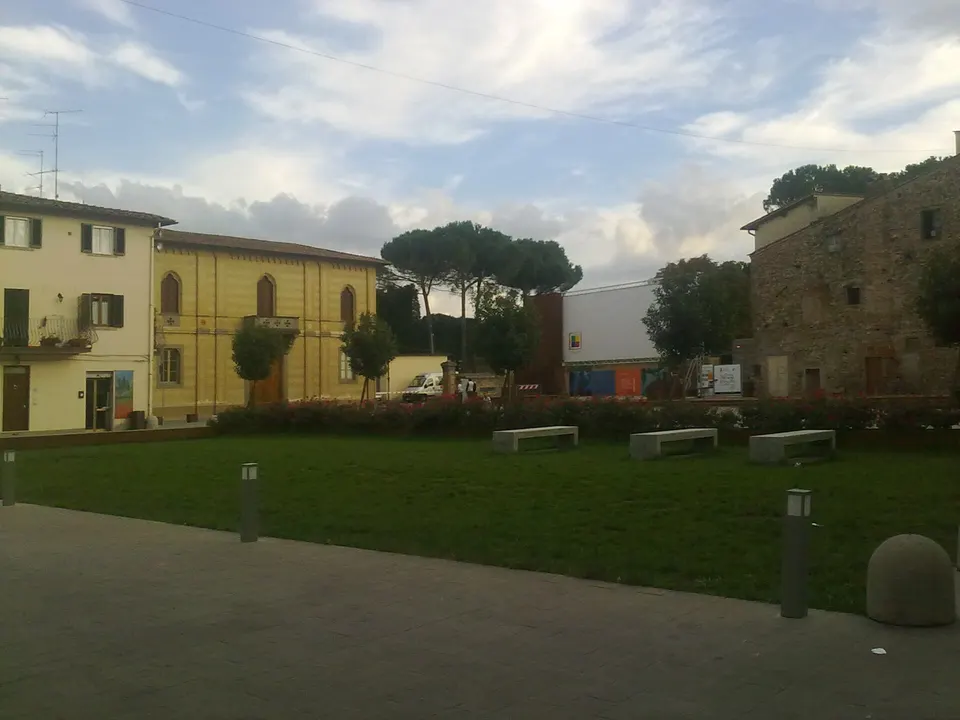 Piazza Garibaldi Lastra
