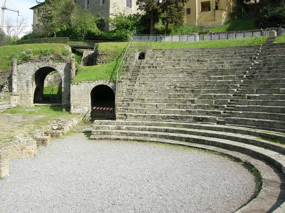 Fiesole, area archeologica, teatro